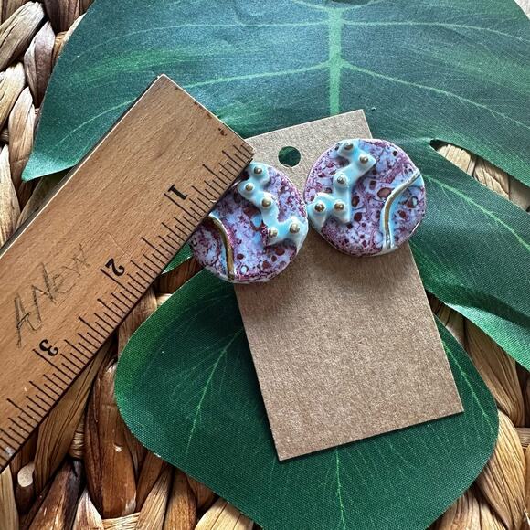 BOGO FREE CERAMIC BUTTON EARRINGS - Picture 4 of 5